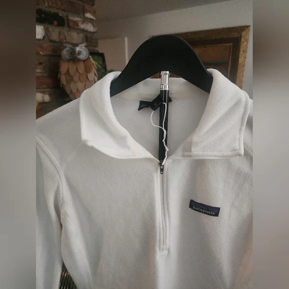 Patagonia White Quarter-Zip Fleece Pullover - Picture 2 of 8